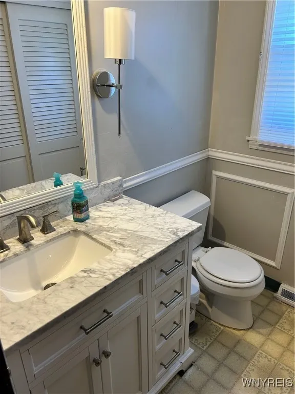 154 Fairgreen Drive, Amherst, New York 14228, Amherst, New York 14228, 6 Bedrooms Bedrooms, ,2 BathroomsBathrooms,Residential,Closed,154 Fairgreen Drive, Amherst, New York 14228,0,B1626487