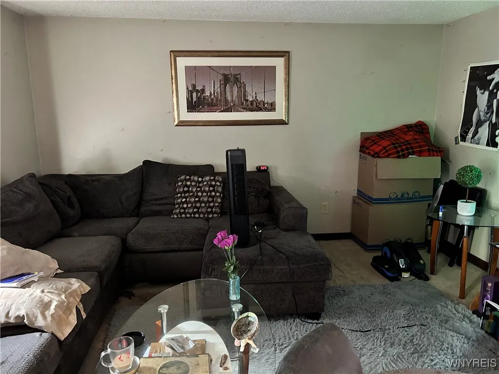 154 Fairgreen Drive, Amherst, New York 14228, Amherst, New York 14228, 6 Bedrooms Bedrooms, ,2 BathroomsBathrooms,Residential,Closed,154 Fairgreen Drive, Amherst, New York 14228,0,B1626487