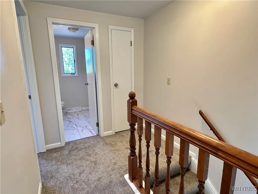 Linen closet & 2nd full bath on the 2nd floor