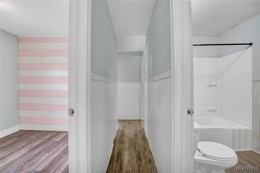 4111 Burke Parkway, Hamburg, New York 14219, Hamburg, New York 14219, 3 Bedrooms Bedrooms, 5 Rooms Rooms,1 BathroomBathrooms,Residential,For Sale,4111 Burke Parkway, Hamburg, New York 14219,B1625560