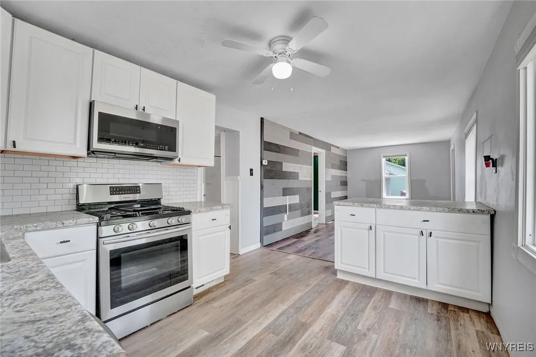 4111 Burke Parkway, Hamburg, New York 14219, Hamburg, New York 14219, 3 Bedrooms Bedrooms, 5 Rooms Rooms,1 BathroomBathrooms,Residential,For Sale,4111 Burke Parkway, Hamburg, New York 14219,B1625560
