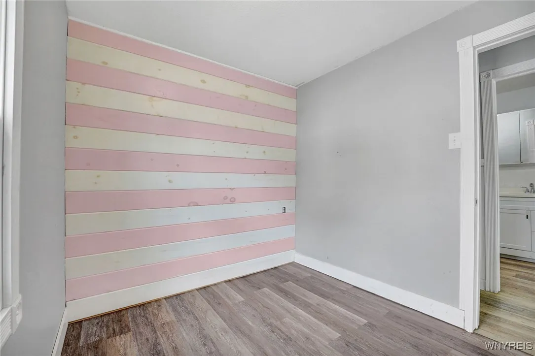 4111 Burke Parkway, Hamburg, New York 14219, Hamburg, New York 14219, 3 Bedrooms Bedrooms, 5 Rooms Rooms,1 BathroomBathrooms,Residential,For Sale,4111 Burke Parkway, Hamburg, New York 14219,B1625560