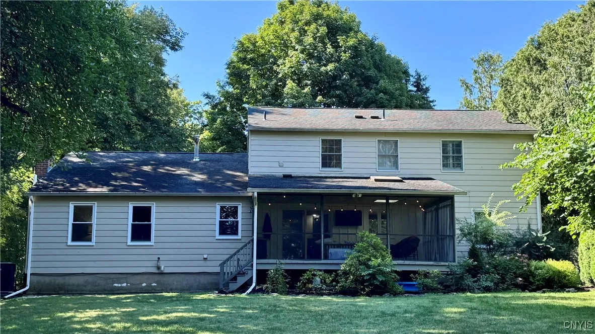 132 Cedar Heights Drive, Dewitt, New York 13078, De Witt, New York 13078, 4 Bedrooms Bedrooms, 8 Rooms Rooms,2 BathroomsBathrooms,Residential,Closed,132 Cedar Heights Drive, Dewitt, New York 13078,0,S1627517