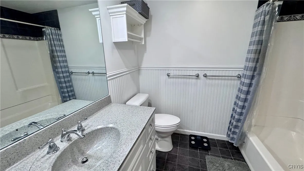 132 Cedar Heights Drive, Dewitt, New York 13078, De Witt, New York 13078, 4 Bedrooms Bedrooms, 8 Rooms Rooms,2 BathroomsBathrooms,Residential,Closed,132 Cedar Heights Drive, Dewitt, New York 13078,0,S1627517