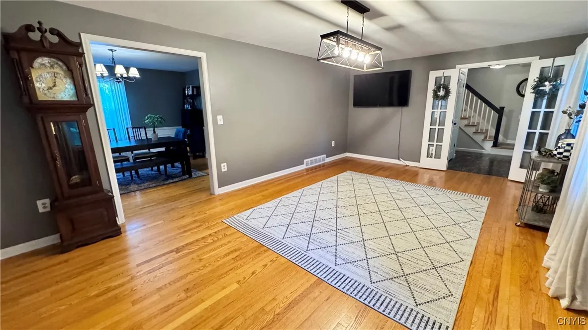 132 Cedar Heights Drive, Dewitt, New York 13078, De Witt, New York 13078, 4 Bedrooms Bedrooms, 8 Rooms Rooms,2 BathroomsBathrooms,Residential,Closed,132 Cedar Heights Drive, Dewitt, New York 13078,0,S1627517