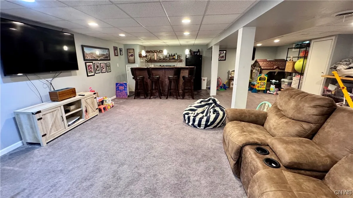 132 Cedar Heights Drive, Dewitt, New York 13078, De Witt, New York 13078, 4 Bedrooms Bedrooms, 8 Rooms Rooms,2 BathroomsBathrooms,Residential,Closed,132 Cedar Heights Drive, Dewitt, New York 13078,0,S1627517