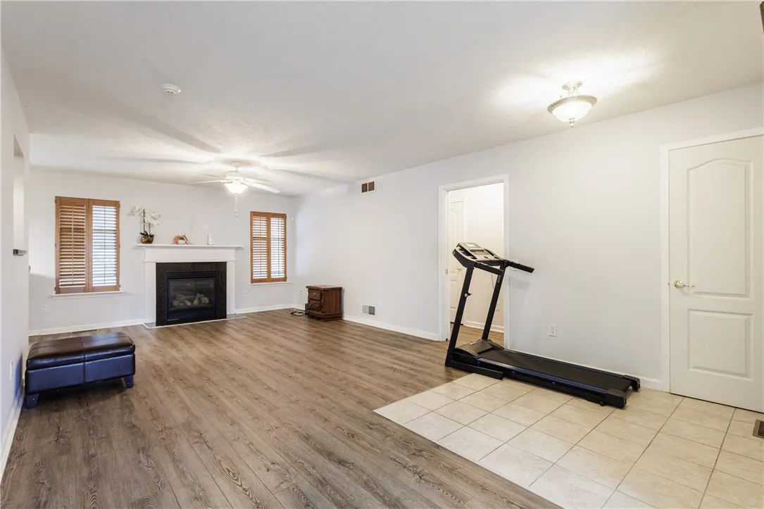 203 Westcombe Park, Henrietta, New York 14586, Henrietta, New York 14586, 3 Bedrooms Bedrooms, 7 Rooms Rooms,3 BathroomsBathrooms,Residential,For Sale,203 Westcombe Park, Henrietta, New York 14586,R1627322