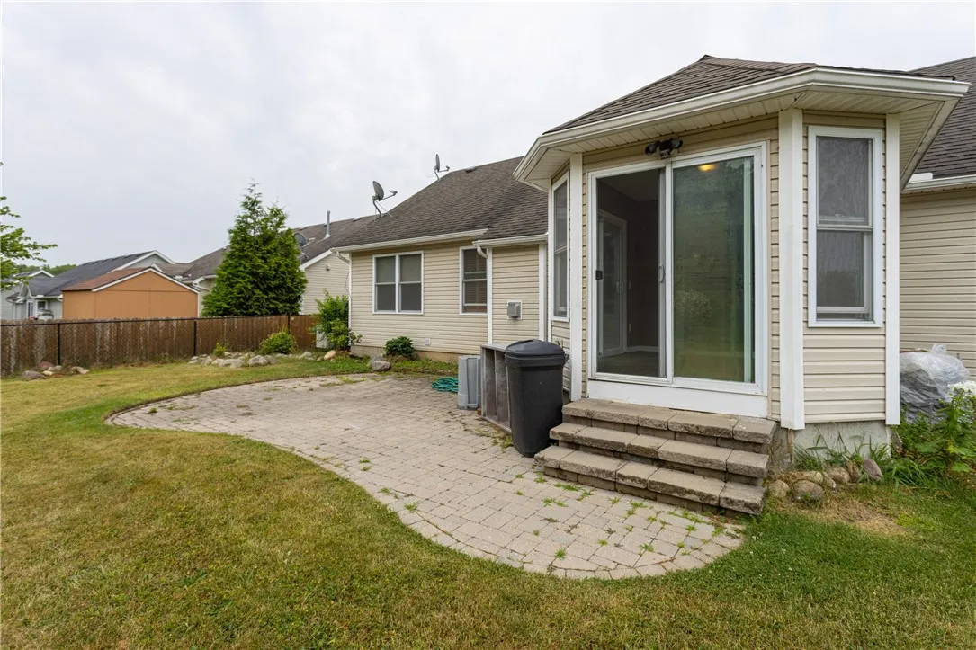 203 Westcombe Park, Henrietta, New York 14586, Henrietta, New York 14586, 3 Bedrooms Bedrooms, 7 Rooms Rooms,3 BathroomsBathrooms,Residential,For Sale,203 Westcombe Park, Henrietta, New York 14586,R1627322
