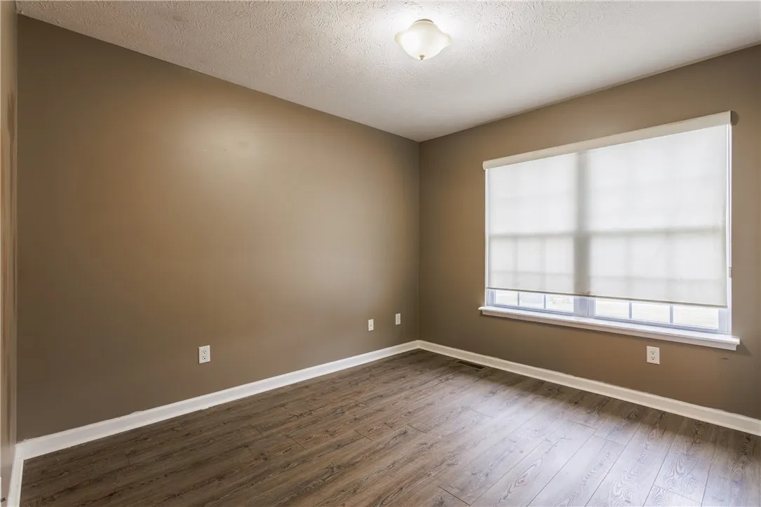 203 Westcombe Park, Henrietta, New York 14586, Henrietta, New York 14586, 3 Bedrooms Bedrooms, 7 Rooms Rooms,3 BathroomsBathrooms,Residential,For Sale,203 Westcombe Park, Henrietta, New York 14586,R1627322
