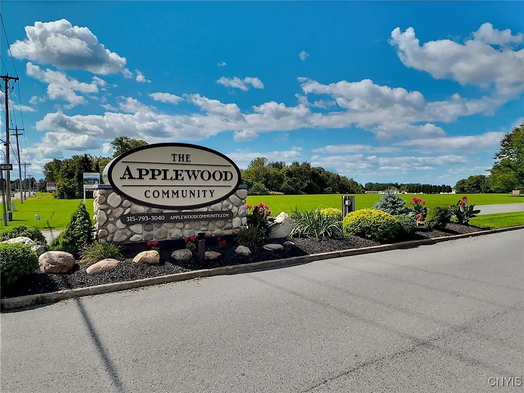 515 Patricia Drive, New Hartford, New York 13323, New Hartford, New York 13323, 3 Bedrooms Bedrooms, 5 Rooms Rooms,2 BathroomsBathrooms,Residential,Closed,515 Patricia Drive, New Hartford, New York 13323,0,S1626835