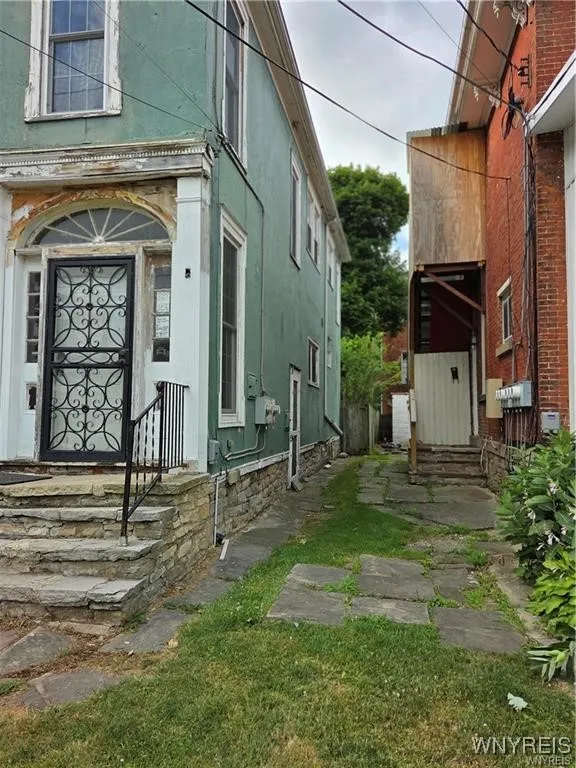 222 High Street, Lockport City, New York 14094, Lockport City, New York 14094, 4 Bedrooms Bedrooms, 10 Rooms Rooms,2 BathroomsBathrooms,Residential,Closed,222 High Street, Lockport City, New York 14094,0,B1627558