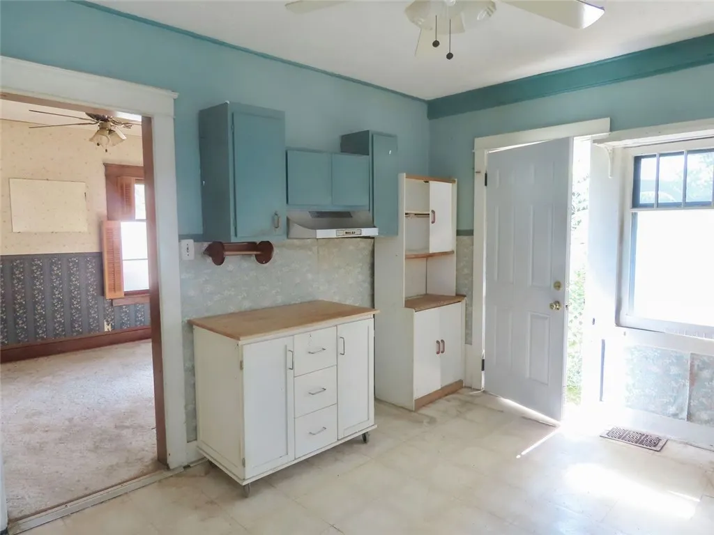 752 Robinson Street, Elmira City, New York 14904, Elmira City, New York 14904, 3 Bedrooms Bedrooms, 6 Rooms Rooms,1 BathroomBathrooms,Residential,Closed,752 Robinson Street, Elmira City, New York 14904,0,R1627520