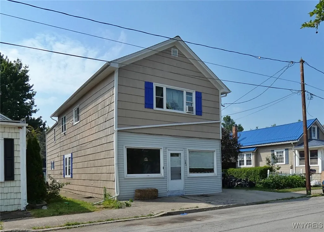 141 Niagara Street, Tonawanda, New York 14150, Tonawanda, New York 14150, 4 Bedrooms Bedrooms, ,3 BathroomsBathrooms,Residential,For Sale,141 Niagara Street, Tonawanda, New York 14150,0,B1627187
