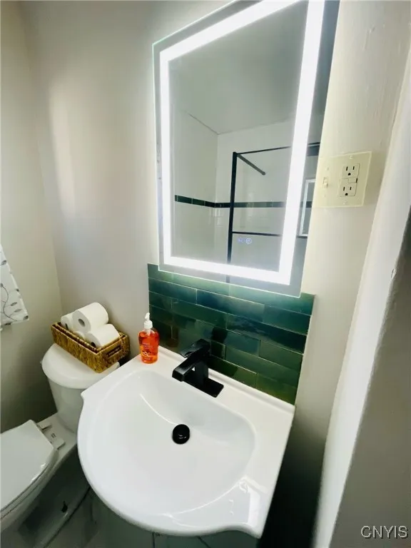 5 Wyncrest Drive, Dewitt, New York 13057, De Witt, New York 13057, 3 Bedrooms Bedrooms, 6 Rooms Rooms,1 BathroomBathrooms,Residential,Closed,5 Wyncrest Drive, Dewitt, New York 13057,0,S1627571