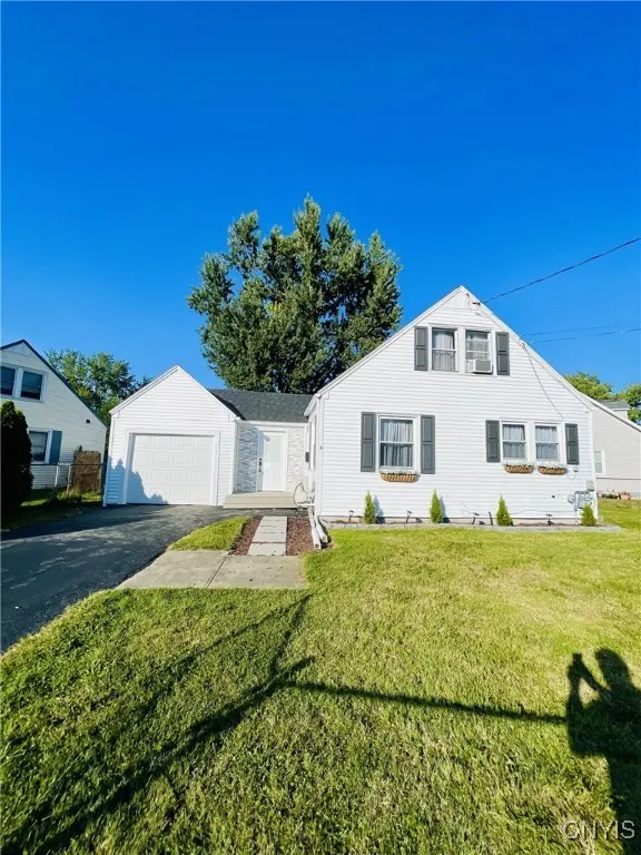 5 Wyncrest Drive, Dewitt, New York 13057, De Witt, New York 13057, 3 Bedrooms Bedrooms, 6 Rooms Rooms,1 BathroomBathrooms,Residential,Closed,5 Wyncrest Drive, Dewitt, New York 13057,0,S1627571