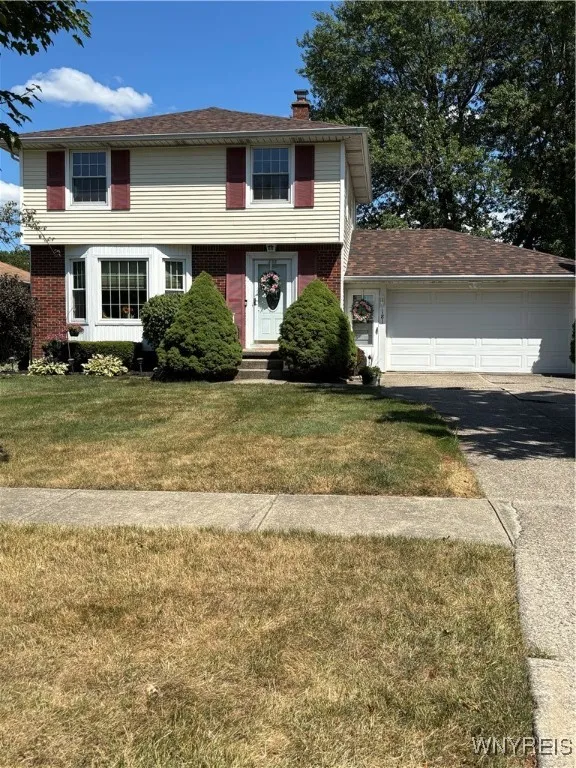 181 Donna Lea Blvd Boulevard, Amherst, New York 14, Amherst, New York 14221, 3 Bedrooms Bedrooms, 6 Rooms Rooms,1 BathroomBathrooms,Residential,Closed,181 Donna Lea Blvd Boulevard, Amherst, New York 14,0,B1627489