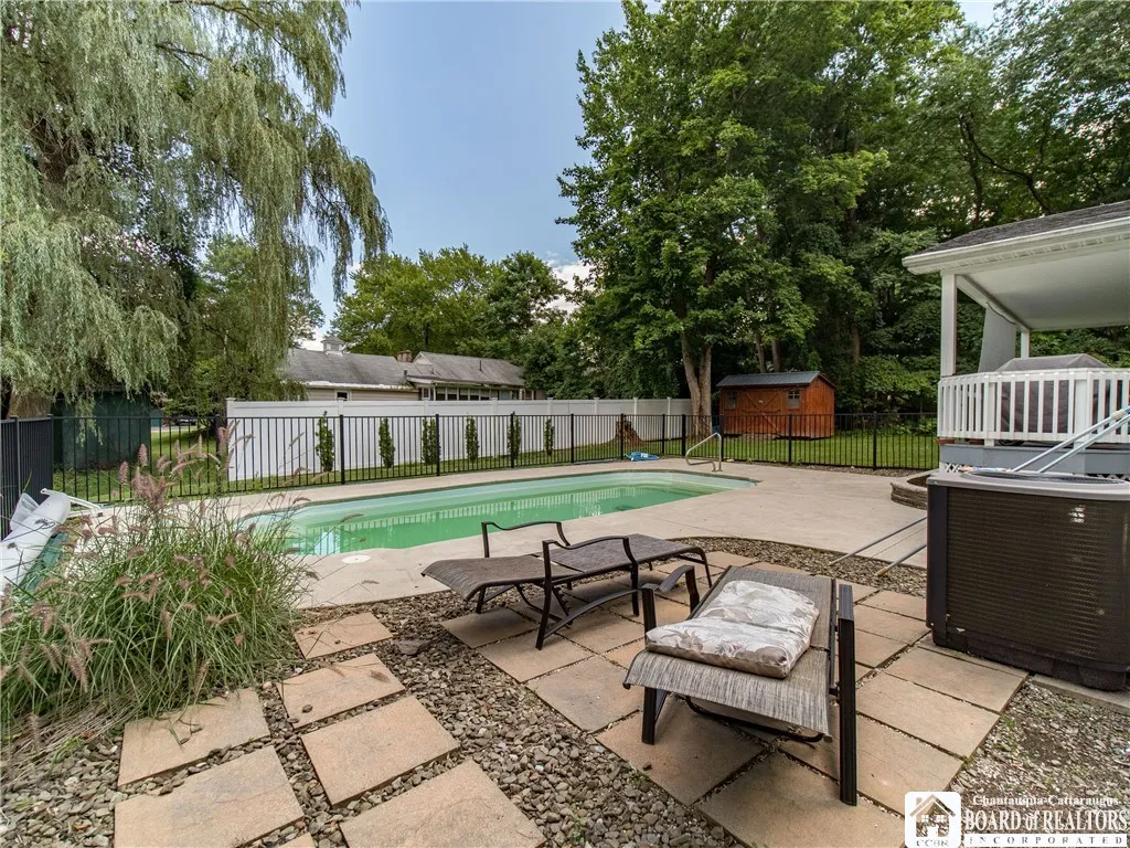 111 North Laurel Avenue, Busti, New York 14750, Busti, New York 14750, 3 Bedrooms Bedrooms, 10 Rooms Rooms,2 BathroomsBathrooms,Residential,Closed,111 North Laurel Avenue, Busti, New York 14750,0,R1627428