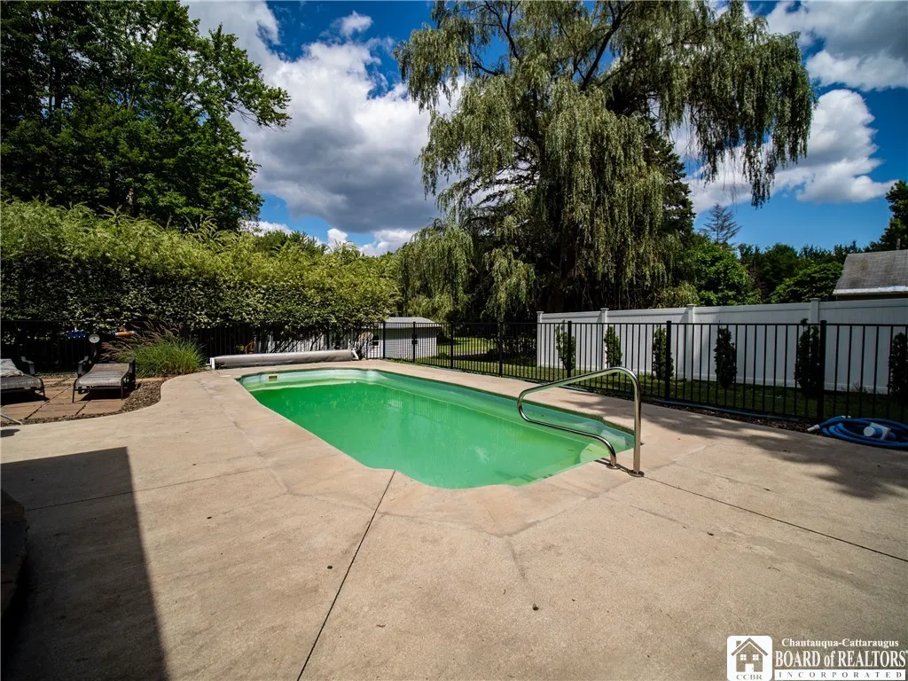 111 North Laurel Avenue, Busti, New York 14750, Busti, New York 14750, 3 Bedrooms Bedrooms, 10 Rooms Rooms,2 BathroomsBathrooms,Residential,Closed,111 North Laurel Avenue, Busti, New York 14750,0,R1627428