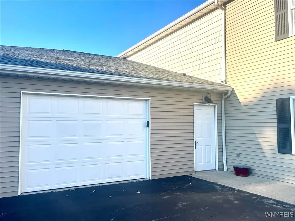 346 Potters Road, West Seneca, New York 14220, West Seneca, New York 14220, 2 Bedrooms Bedrooms, 5 Rooms Rooms,1 BathroomBathrooms,Residential,Closed,346 Potters Road, West Seneca, New York 14220,0,B1627479