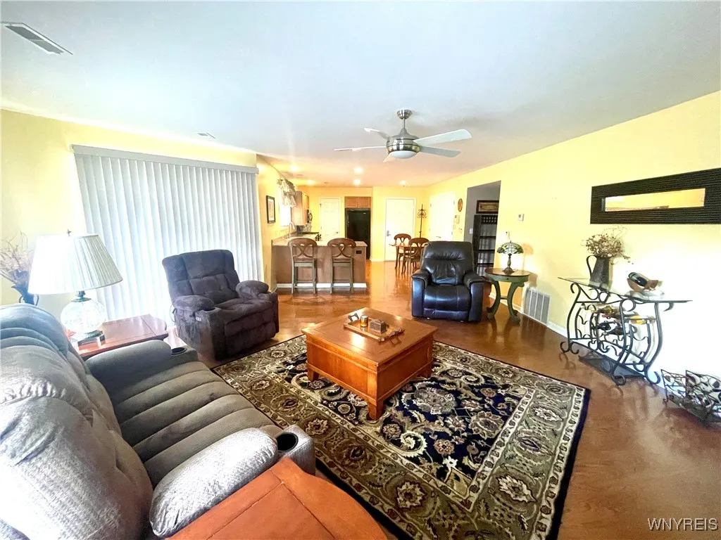 346 Potters Road, West Seneca, New York 14220, West Seneca, New York 14220, 2 Bedrooms Bedrooms, 5 Rooms Rooms,1 BathroomBathrooms,Residential,Closed,346 Potters Road, West Seneca, New York 14220,0,B1627479