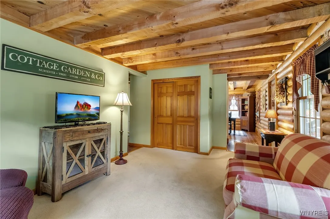 34 Cherrywood, Holland, New York 14080, Holland, New York 14080, 3 Bedrooms Bedrooms, 9 Rooms Rooms,2 BathroomsBathrooms,Residential,Closed,34 Cherrywood, Holland, New York 14080,0,B1627507