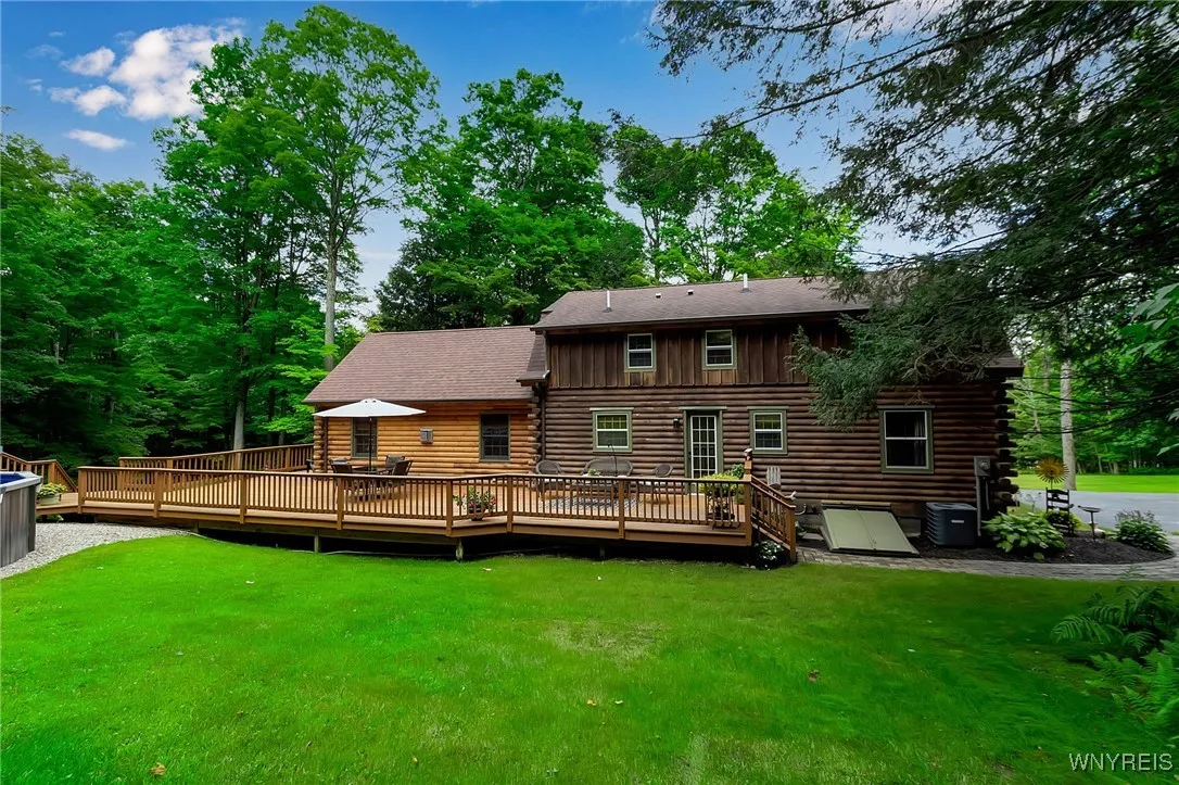 34 Cherrywood, Holland, New York 14080, Holland, New York 14080, 3 Bedrooms Bedrooms, 9 Rooms Rooms,2 BathroomsBathrooms,Residential,Closed,34 Cherrywood, Holland, New York 14080,0,B1627507