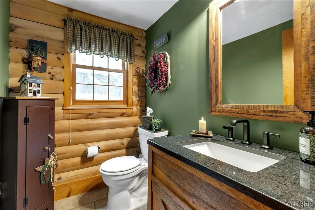 34 Cherrywood, Holland, New York 14080, Holland, New York 14080, 3 Bedrooms Bedrooms, 9 Rooms Rooms,2 BathroomsBathrooms,Residential,Closed,34 Cherrywood, Holland, New York 14080,0,B1627507