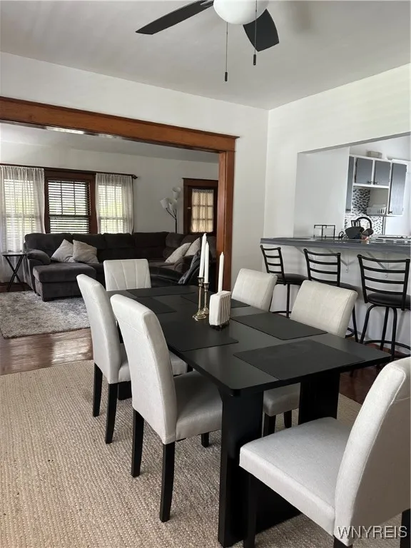 Upper Dining Rm