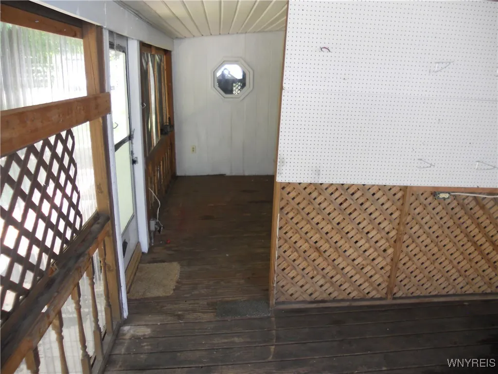 5066 Clinton Street Road, Batavia, New York 14020, Batavia, New York 14020, 2 Bedrooms Bedrooms, 3 Rooms Rooms,1 BathroomBathrooms,Residential,Closed,5066 Clinton Street Road, Batavia, New York 14020,0,B1627614