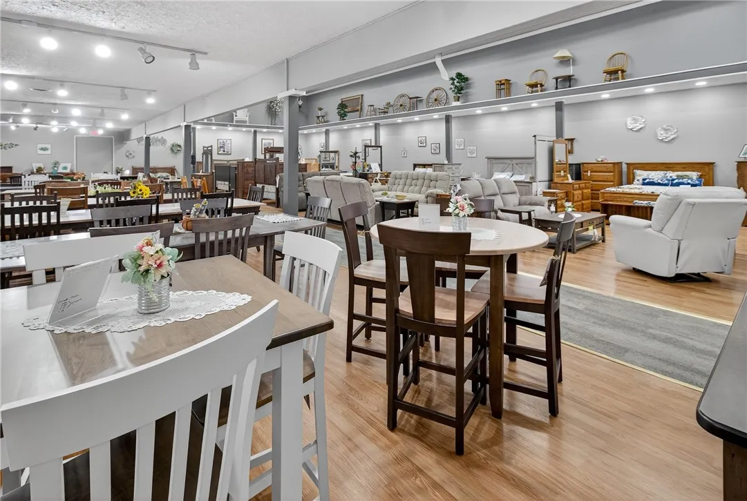 3530-3532 Union Street, Chili, New York 14514, Chili, New York 14514, ,Commercial Sale,For Sale,3530-3532 Union Street, Chili, New York 14514,0,R1627612