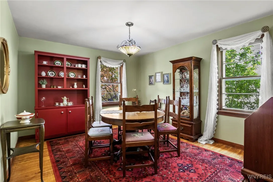 2236 Linwood Avenue, Niagara Falls, New York 14305, Niagara Falls, New York 14305, 3 Bedrooms Bedrooms, ,2 BathroomsBathrooms,Residential,Closed,2236 Linwood Avenue, Niagara Falls, New York 14305,0,B1627615