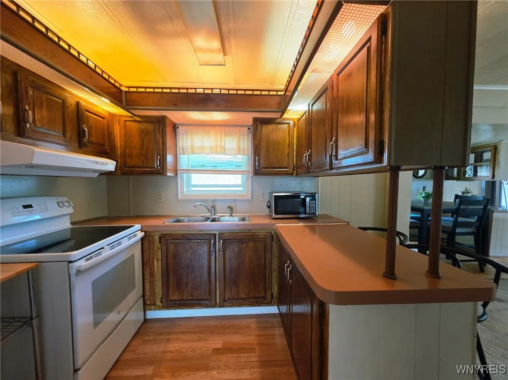30 Marseille Avenue, West Seneca, New York 14224, West Seneca, New York 14224, 1 Bedroom Bedrooms, 6 Rooms Rooms,Residential,For Sale,30 Marseille Avenue, West Seneca, New York 14224,B1627355
