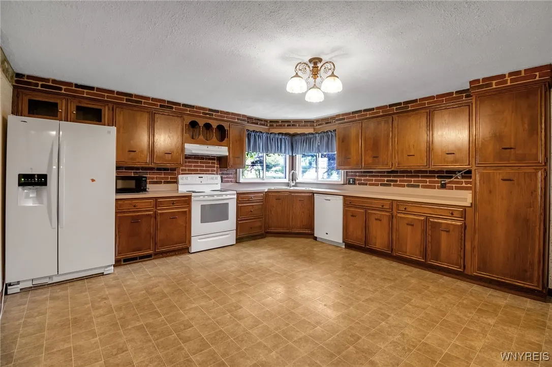 104 Grandview, Batavia City, New York 14020, Batavia City, New York 14020, 3 Bedrooms Bedrooms, 8 Rooms Rooms,1 BathroomBathrooms,Residential,Closed,104 Grandview, Batavia City, New York 14020,0,B1627689