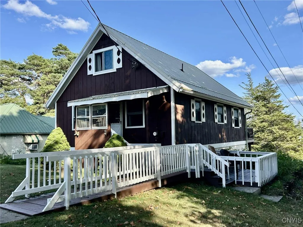 2996 County Route 6, Morristown, New York 13646, Morristown, New York 13646, 3 Bedrooms Bedrooms, 5 Rooms Rooms,1 BathroomBathrooms,Residential,For Sale,2996 County Route 6, Morristown, New York 13646,S1627713