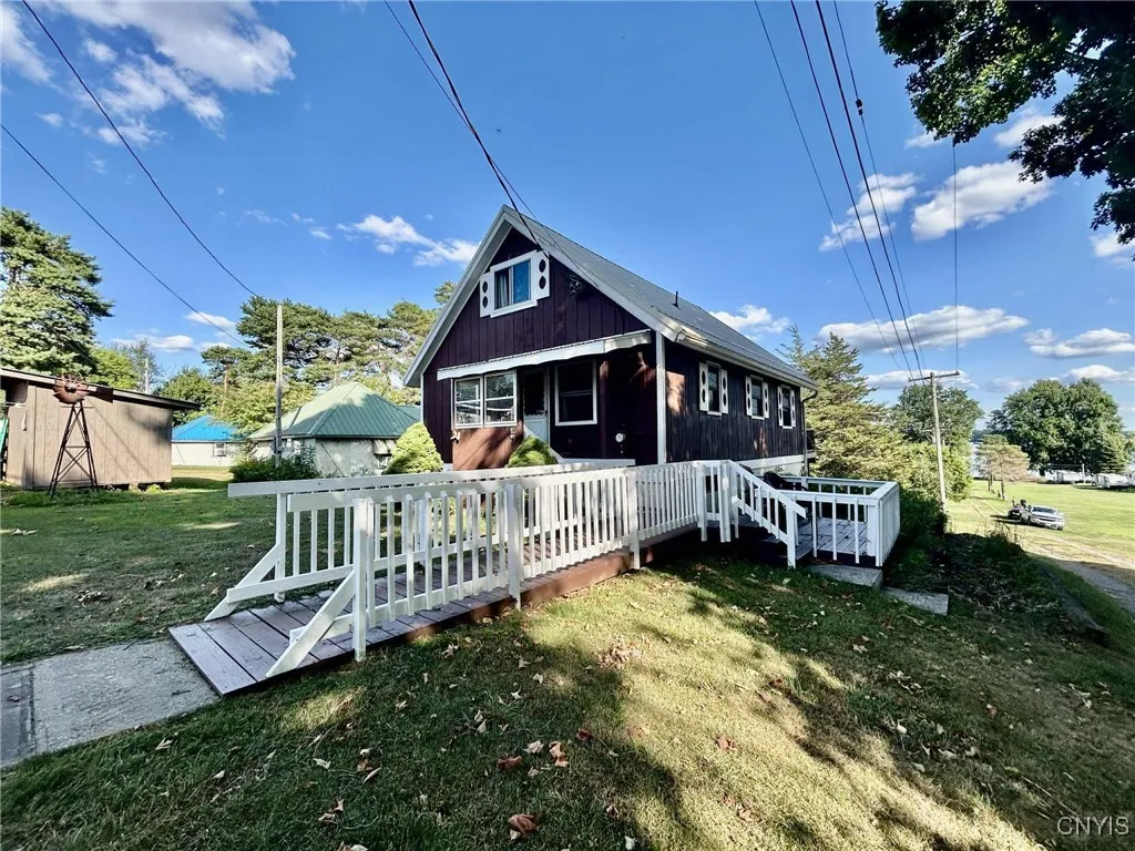 2996 County Route 6, Morristown, New York 13646, Morristown, New York 13646, 3 Bedrooms Bedrooms, 5 Rooms Rooms,1 BathroomBathrooms,Residential,For Sale,2996 County Route 6, Morristown, New York 13646,S1627713