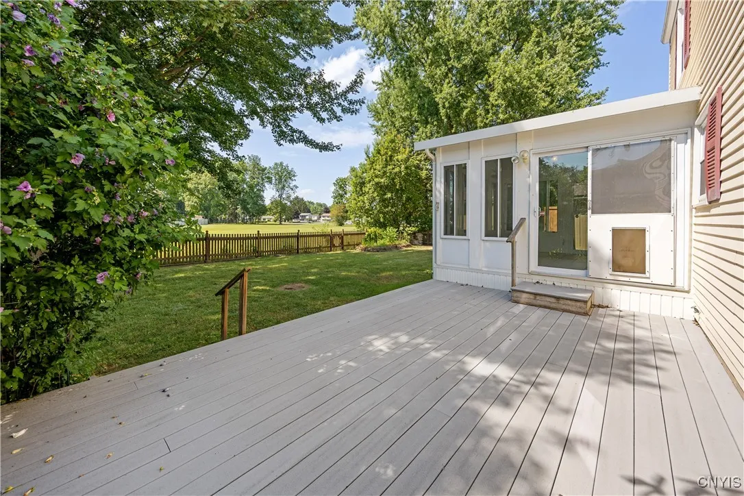 4207 Mill Run Road, Clay, New York 13090, Clay, New York 13090, 4 Bedrooms Bedrooms, 11 Rooms Rooms,2 BathroomsBathrooms,Residential,Closed,4207 Mill Run Road, Clay, New York 13090,0,S1626535