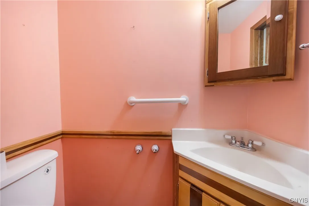 4207 Mill Run Road, Clay, New York 13090, Clay, New York 13090, 4 Bedrooms Bedrooms, 11 Rooms Rooms,2 BathroomsBathrooms,Residential,Closed,4207 Mill Run Road, Clay, New York 13090,0,S1626535