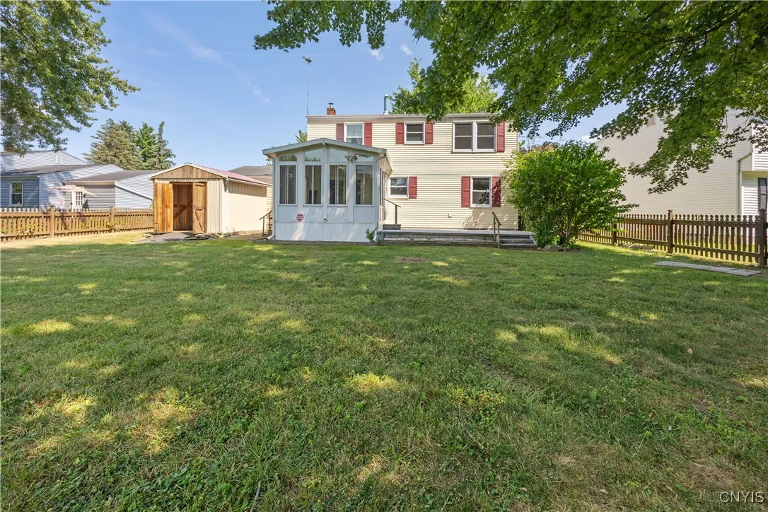 4207 Mill Run Road, Clay, New York 13090, Clay, New York 13090, 4 Bedrooms Bedrooms, 11 Rooms Rooms,2 BathroomsBathrooms,Residential,Closed,4207 Mill Run Road, Clay, New York 13090,0,S1626535