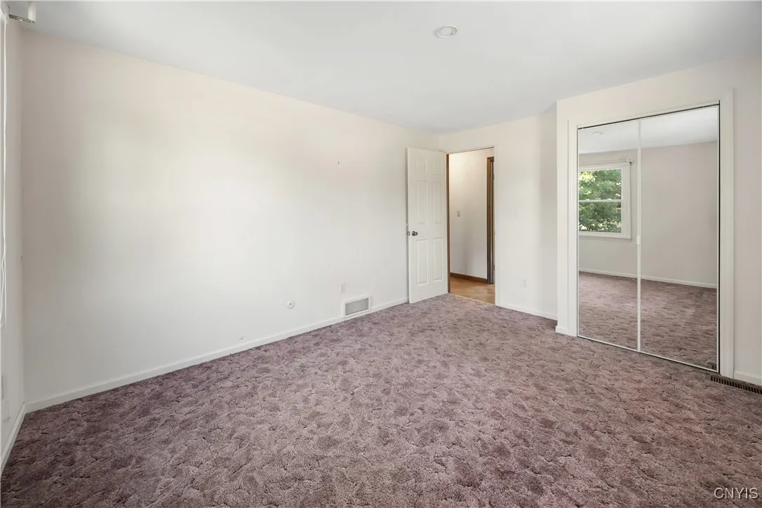 4207 Mill Run Road, Clay, New York 13090, Clay, New York 13090, 4 Bedrooms Bedrooms, 11 Rooms Rooms,2 BathroomsBathrooms,Residential,Closed,4207 Mill Run Road, Clay, New York 13090,0,S1626535