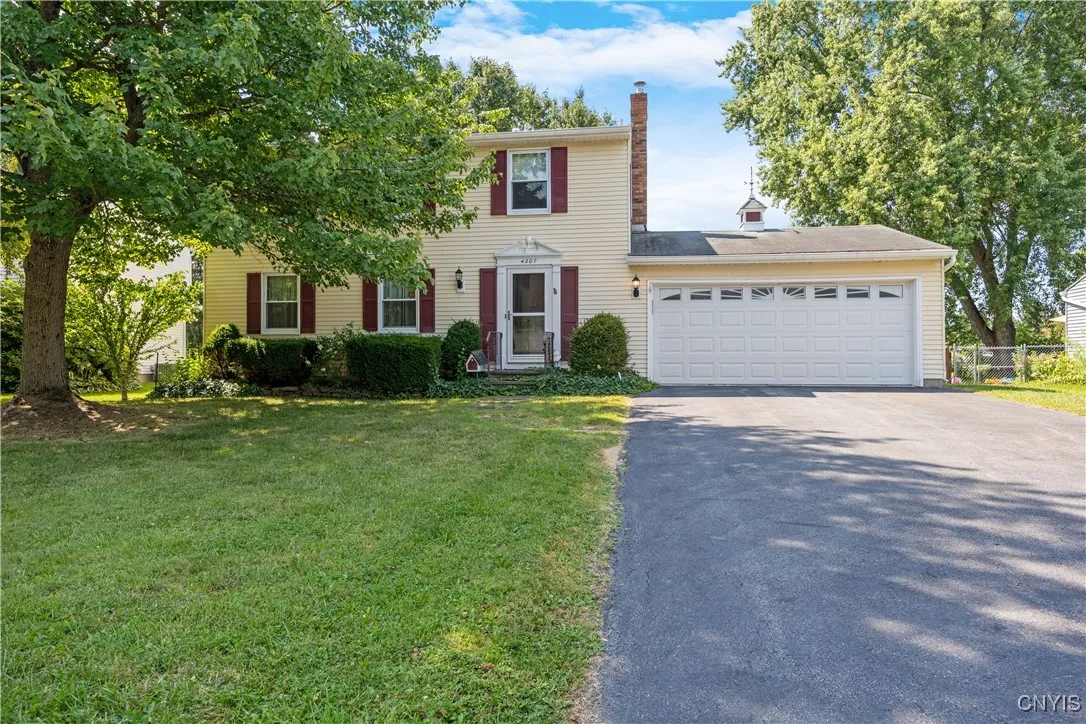 4207 Mill Run Road, Clay, New York 13090, Clay, New York 13090, 4 Bedrooms Bedrooms, 11 Rooms Rooms,2 BathroomsBathrooms,Residential,Closed,4207 Mill Run Road, Clay, New York 13090,0,S1626535