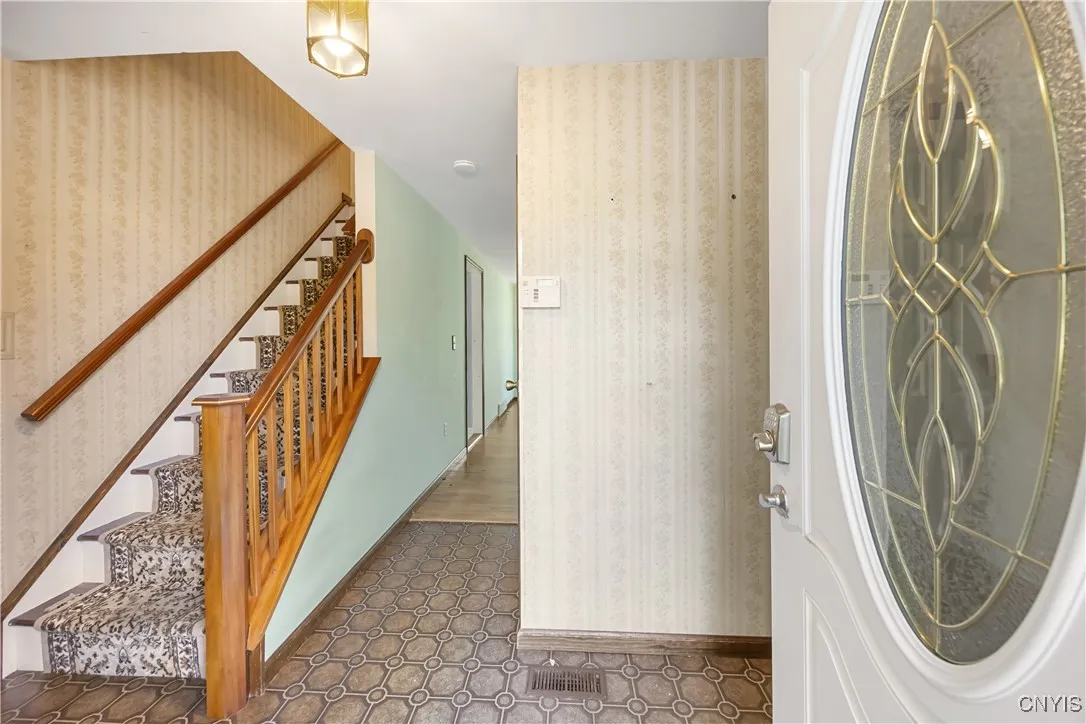 4207 Mill Run Road, Clay, New York 13090, Clay, New York 13090, 4 Bedrooms Bedrooms, 11 Rooms Rooms,2 BathroomsBathrooms,Residential,Closed,4207 Mill Run Road, Clay, New York 13090,0,S1626535