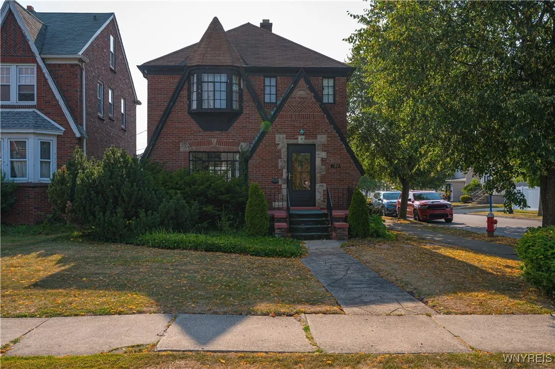 722 Colvin Boulevard, Tonawanda, New York 14217, Tonawanda, New York 14217, 3 Bedrooms Bedrooms, 6 Rooms Rooms,1 BathroomBathrooms,Residential,Closed,722 Colvin Boulevard, Tonawanda, New York 14217,0,B1627657