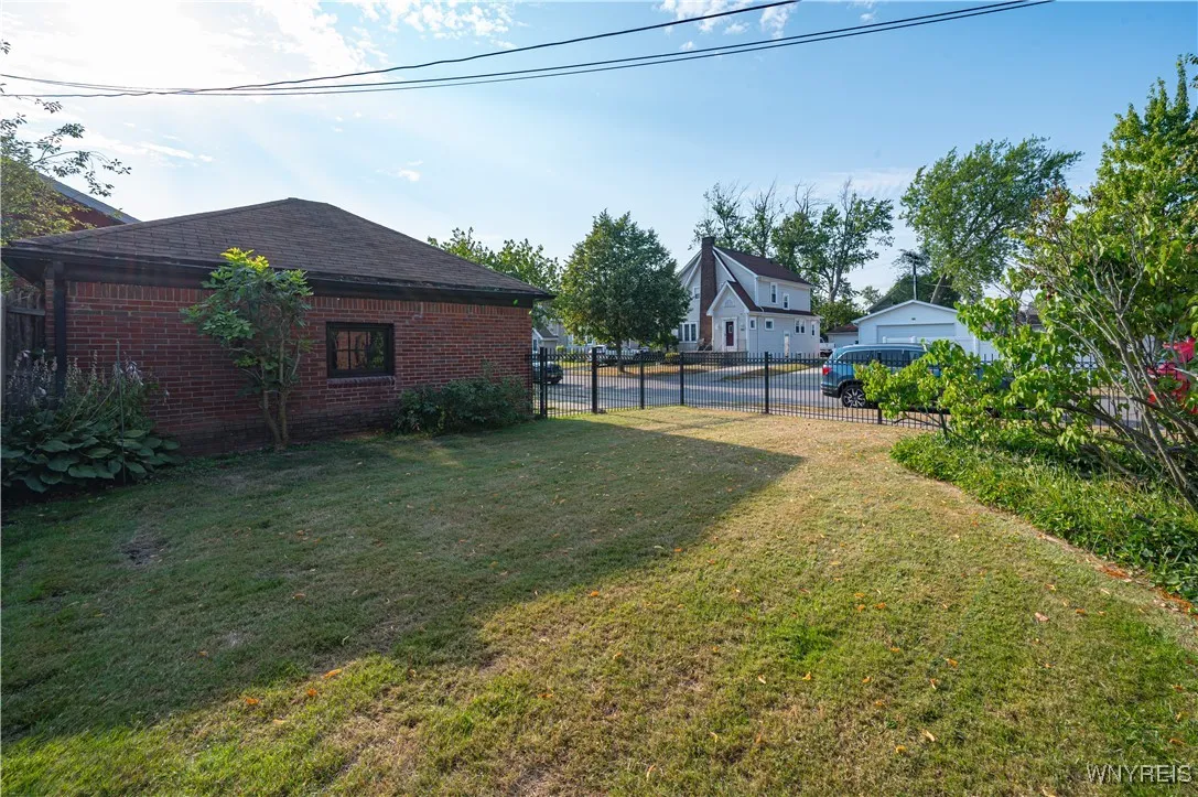 722 Colvin Boulevard, Tonawanda, New York 14217, Tonawanda, New York 14217, 3 Bedrooms Bedrooms, 6 Rooms Rooms,1 BathroomBathrooms,Residential,Closed,722 Colvin Boulevard, Tonawanda, New York 14217,0,B1627657