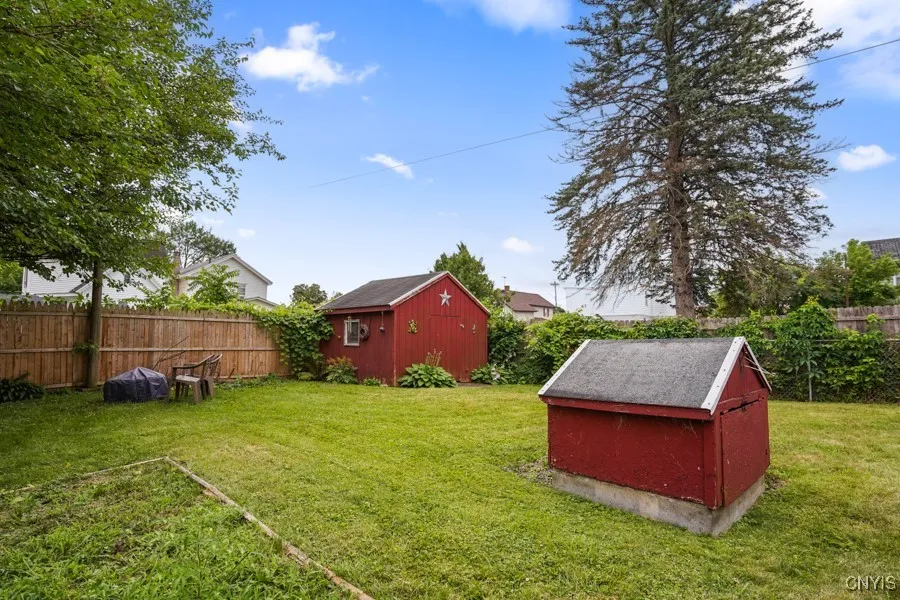 210 Stimson St, Herkimer, New York 13350, Herkimer, New York 13350, 4 Bedrooms Bedrooms, 12 Rooms Rooms,2 BathroomsBathrooms,Residential,For Sale,210 Stimson St, Herkimer, New York 13350,0,S1627754