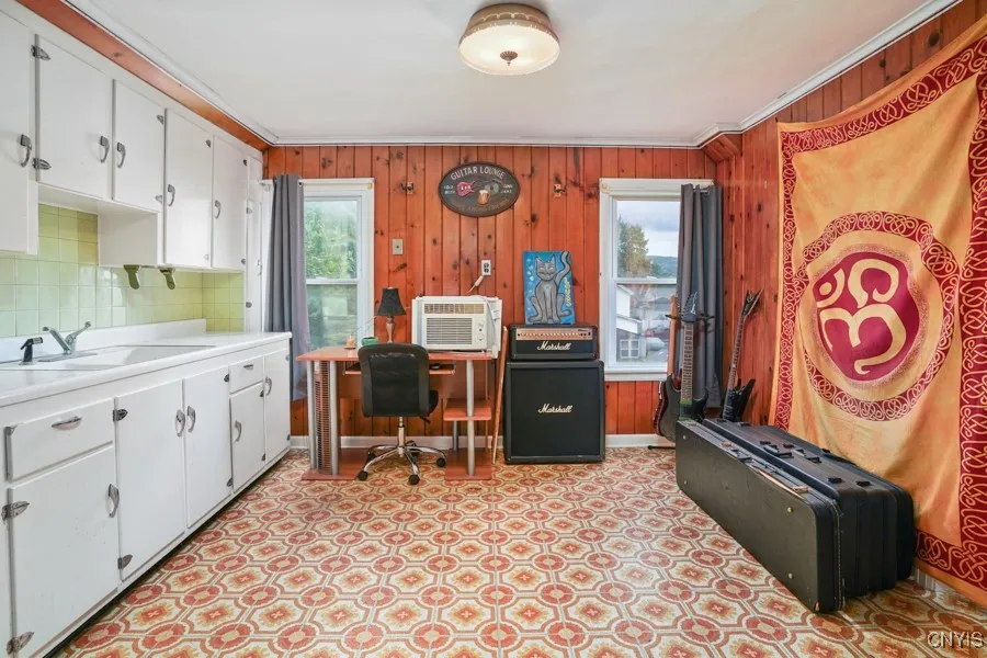 210 Stimson St, Herkimer, New York 13350, Herkimer, New York 13350, 4 Bedrooms Bedrooms, 12 Rooms Rooms,2 BathroomsBathrooms,Residential,For Sale,210 Stimson St, Herkimer, New York 13350,0,S1627754