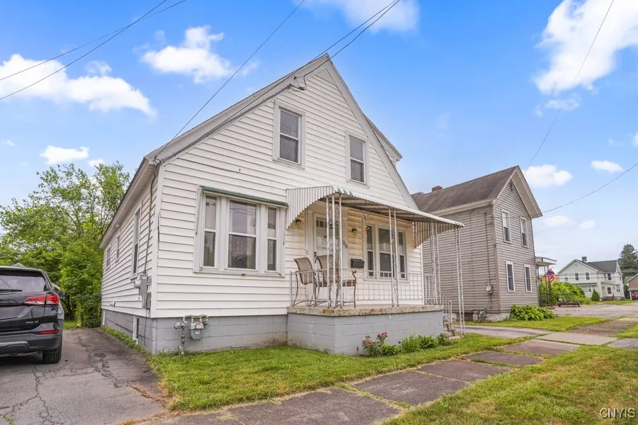 210 Stimson St, Herkimer, New York 13350, Herkimer, New York 13350, 4 Bedrooms Bedrooms, 12 Rooms Rooms,2 BathroomsBathrooms,Residential,For Sale,210 Stimson St, Herkimer, New York 13350,0,S1627754