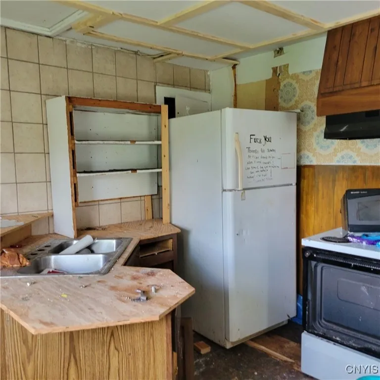 9512 Church Street, Denmark, New York 13620, Denmark, New York 13620, 4 Bedrooms Bedrooms, ,3 BathroomsBathrooms,Residential,For Sale,9512 Church Street, Denmark, New York 13620,S1627751