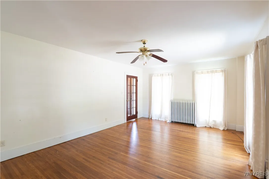 8 Jefferson Street, Attica, New York 14011, Attica, New York 14011, 5 Bedrooms Bedrooms, 10 Rooms Rooms,3 BathroomsBathrooms,Residential,For Sale,8 Jefferson Street, Attica, New York 14011,B1627759