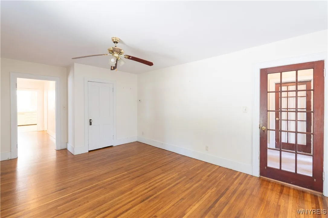 8 Jefferson Street, Attica, New York 14011, Attica, New York 14011, 5 Bedrooms Bedrooms, 10 Rooms Rooms,3 BathroomsBathrooms,Residential,For Sale,8 Jefferson Street, Attica, New York 14011,B1627759