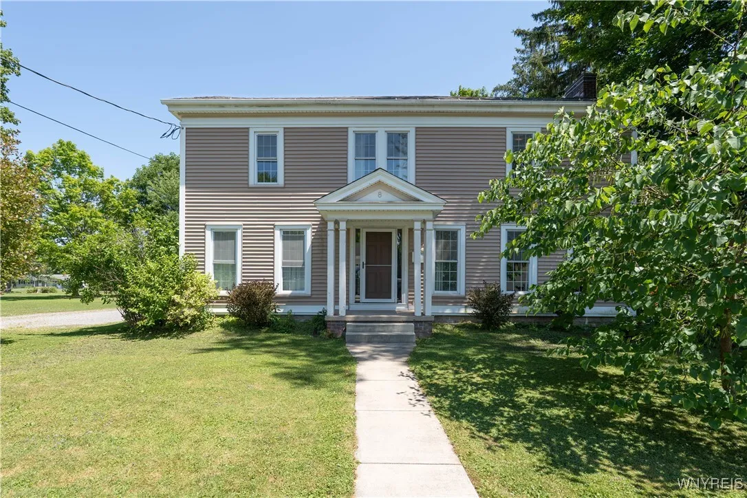 8 Jefferson Street, Attica, New York 14011, Attica, New York 14011, 5 Bedrooms Bedrooms, 10 Rooms Rooms,3 BathroomsBathrooms,Residential,For Sale,8 Jefferson Street, Attica, New York 14011,B1627759